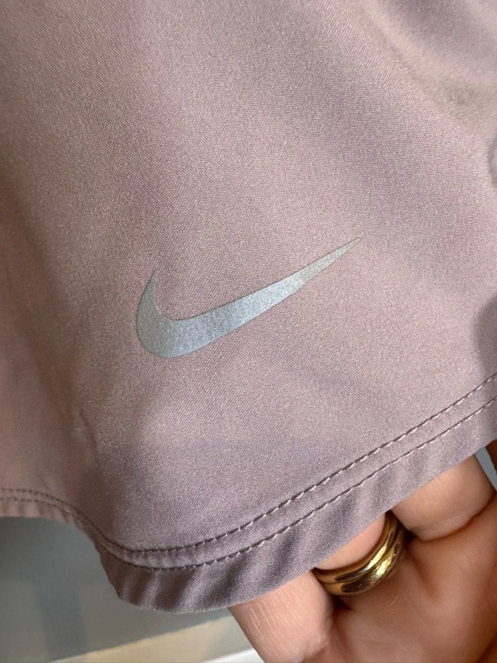 Nike One Women's Dri-FIT Ultra High-Waist 3" Brief-Lined Short Platinum Violet L - Picture 3 of 7